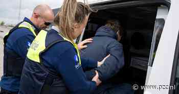 Duo drugsdealers op heterdaad betrapt | Antwerpen | pzc.nl - PZC