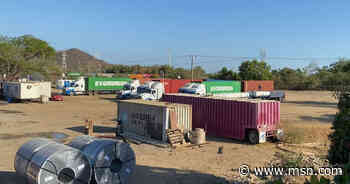 Puerto de Manzanillo 'devora' tierras agrícolas; son patio para tráileres y contenedores - MSN