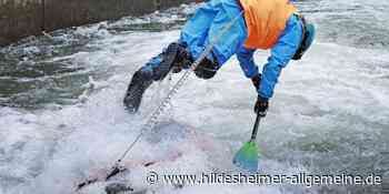 Das Spektakel in Bildern: Standup-Paddler brettern in Hildesheim die Wildwasserbahn hinunter - www.hildesheimer-allgemeine.de