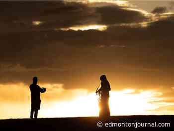 Edmonton police issue traffic advisory ahead of Monday morning Eid al-Fitr celebrations