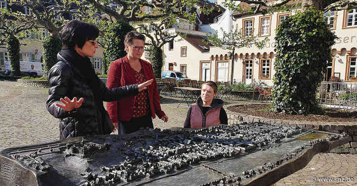 Heidelberg:  Die Stadt ist ein schwieriges Pflaster für Rollstühle
