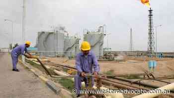 Missile blast ignites Iraqi oil fire - Western Advocate