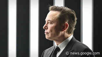 Elon Musk Has an Original Way to Outshine Warren Buffett - TheStreet