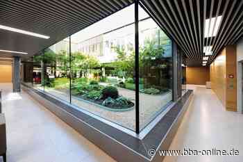 Neugestaltung und Umbau einer Sparkassen-Niederlassung in Aachen. Blickfang Atrium - bba - bau beratung architektur