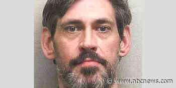 U.S. marshals offering $10,000 for missing Alabama inmate and officer