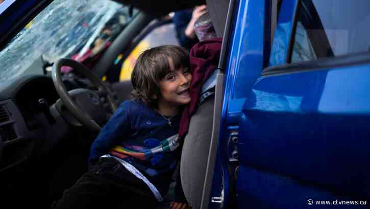 First civilians leave Mariupol steel plant; hundreds remain