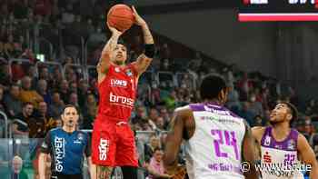Brose Bamberg: Playoffs nach Robinsons Wunderwurf greifbar - br.de