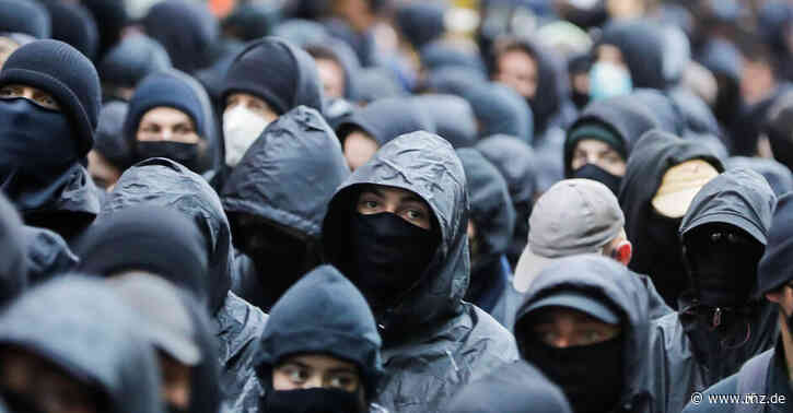 Stuttgart:  Ministerium zu Ausschreitungen bei Mai-Demos