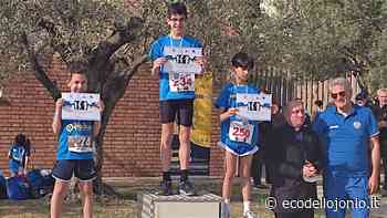La CorriCastrovillari conquista l'intero podio a Crotone - Ecodellojonio