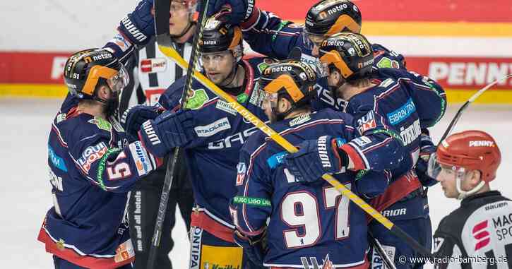 Eisbären Berlin stehen dicht vor Titelverteidigung
