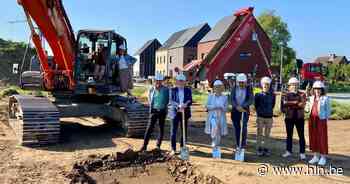 Gemeentebestuur geeft startschot voor bouw van ontmoetingscentrum en seniorenflats - Het Laatste Nieuws