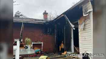 Ottawa firefighters quickly extinguish west-end blaze - CTV News Ottawa