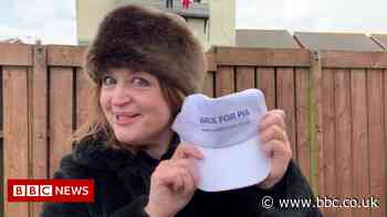 Gavin and Stacey stars cheer walkers from Billericay to Barry