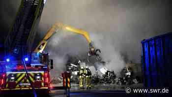 Brand auf Schrottplatz in Weinheim - SWR Aktuell