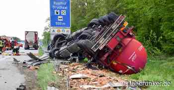 FORST A5 | Schwerer Lkw-Unfall auf A5 bei Forst/Bruchsal - Landfunker