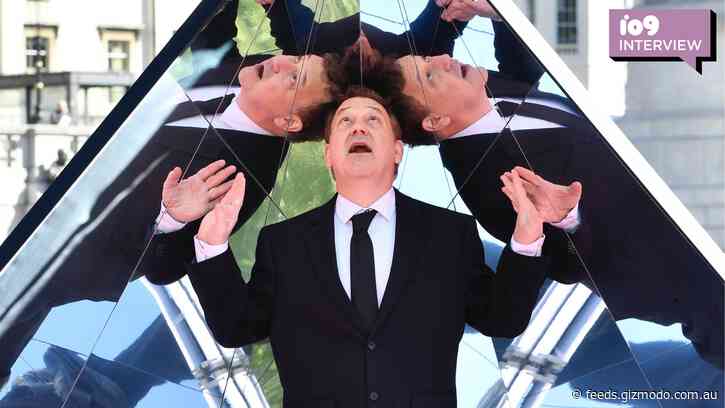 Sam Raimi Explains His Method to Doctor Strange in the Multiverse of Madness