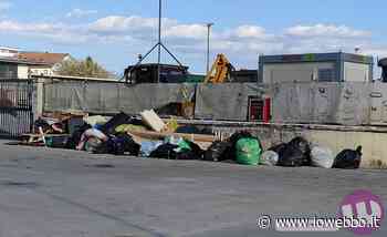 SORA - RIFIUTI, IL DEPOSITO... ALTERNATIVO - ioWebbo