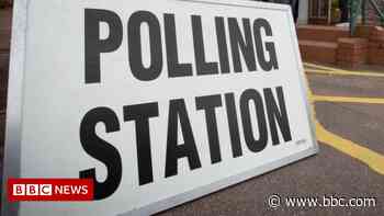 South Yorkshire mayoral election 2022: Candidates speak out over public transport - BBC