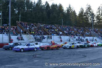 Hornets create a buzz at Saratoga Speedway for 2022 season opener - Comox Valley Record