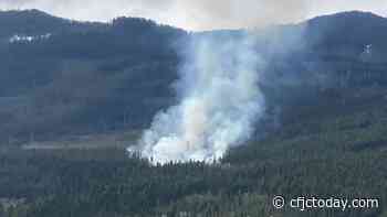Small wildfire pops up southeast of Clearwater - CFJC Today Kamloops