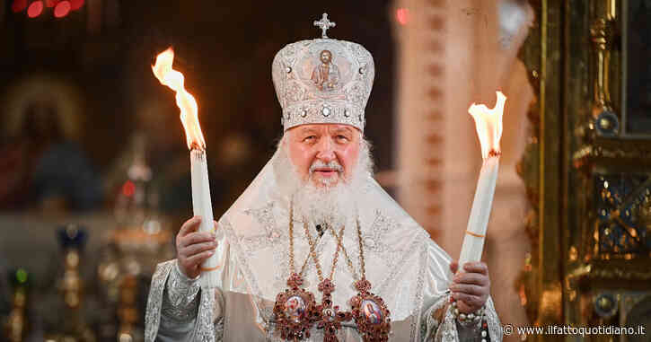 Ucraina, l’ultima uscita di Kirill: “La Russia non ha mai attaccato nessuno”. Il cardinale: “Non aiuta la mediazione di Papa Francesco”