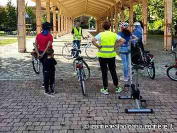 Carpi, «Donne a pedali» imparare ad andare in bici per socializzare - Corriere della Sera