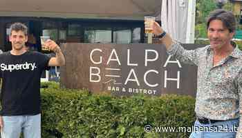 Sul lungolago di Gavirate parte col pieno il Galpa Beach di Dario e Piero Galparoli - malpensa24.it