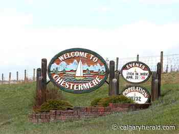 Calgary man driving up to 205 kilometres per hour stopped by Chestermere peace officer - Calgary Herald