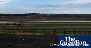 Bushland marked as environmental offset for new Sydney airport bulldozed for car park - The Guardian