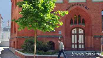 Amtsgericht Schwedt: Pärchen wegen rechtsextremistisch motivierter Attacke verurteilt - rbb24