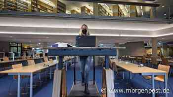Studieren auf dem Laufband in Universitätsbibliothek Jena - Berliner Morgenpost