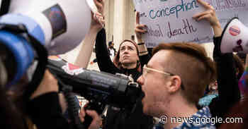 Demonstrators Gathered in Front of Supreme Court After Leaked Draft - The New York Times
