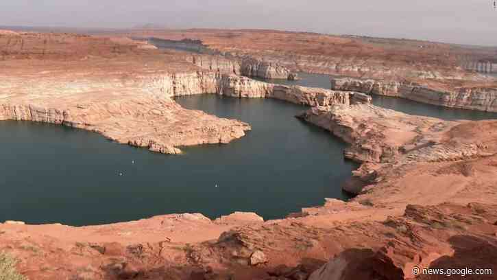 Lake Powell officials take unprecedented, emergency steps to delay water releases as level plummets - CNN