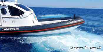 Capri, turisti in gita entrano nella Grotta Azzurra: denunciato un 53enne - 2a News