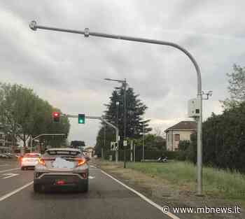 Arcore, in azione i rilevatori del traffico all’incrocio di Bernate - MBNews