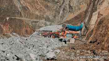 Gold miner hits pay dirt drilling beneath Kalgoorlie Super Pit