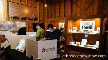 Indiana GOP lawmakers hold off many hard-right challengers - Lethbridge News Now