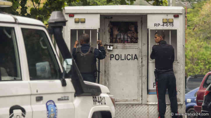 Presos hacinados en calabozo policial de Venezuela secuestran a custodios, según ONG - FRANCE 24 Español