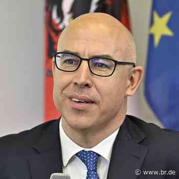 Der Ukraine-Krieg und die Folgen - Wie global wird unsere Wirtschaft sein? - BR24 Thema des Tages | BR Podcast - br.de