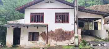 Corpo de Bombeiros é mobilizado para atender incêndio em Brusque - rc.am.br