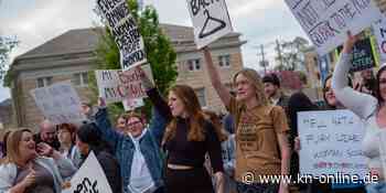 Gerangel bei Demonstration für Abtreibungsrecht in Los Angeles