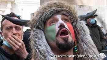 Modena. Lo sciamano a processo per bancarotta - La Gazzetta di Modena
