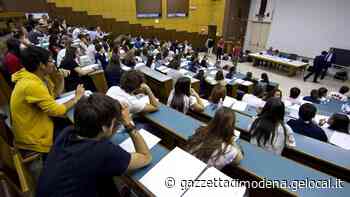 Bufera per un concorso all'università di Modena: «Bando scritto in favore del vincitore» - La Gazzetta di Modena