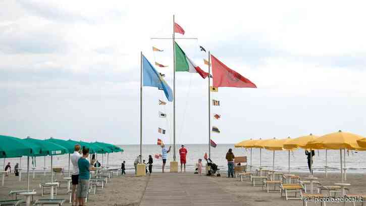 Vienna chiama Grado, la spiaggia si allarga con cento ombrelloni - Il Piccolo