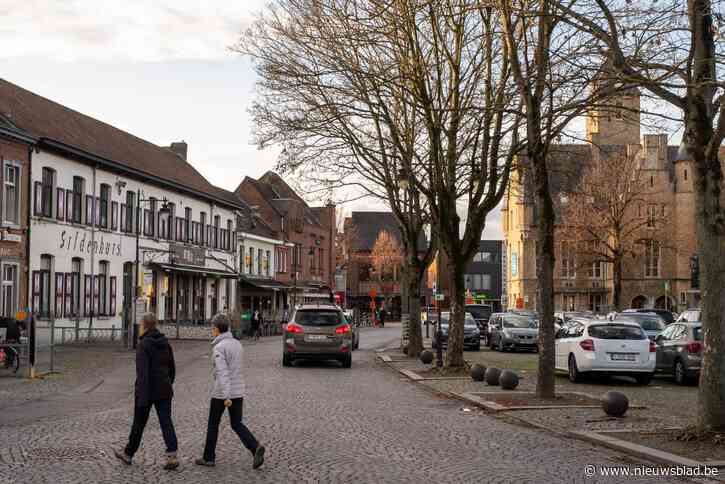 Man riskeert twee jaar cel voor uithaal met glas: “Eén millimeter verder en de halsslagader was doorboord”