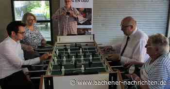 Ein 82-Jähriger setzt sich ein: 300 barrierefreie Tischfußball-Geräte für Inklusion