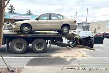 Two-vehicle crash on Young Road in Chilliwack – Chilliwack Progress - Chilliwack Progress