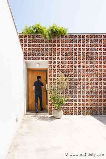 How to Use Hollow Elements in Home Architecture - ArchDaily