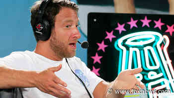 Dave Portnoy vows to vote Democrat if Roe v. Wade is overturned: 'This is like going back in time'