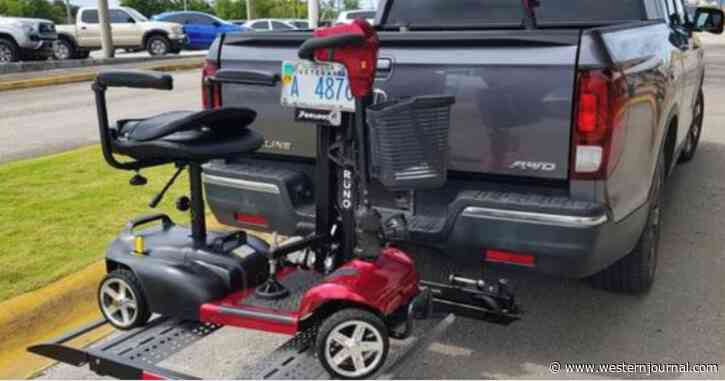 Elderly Woman's Electric Scooter Goes Missing Until Good Samaritan Spots It in Middle of Road